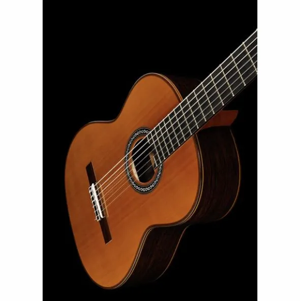 Cordoba C10 Cedar