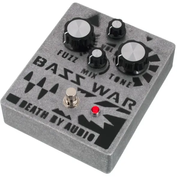 Death by Audio Bass War - Fuzz