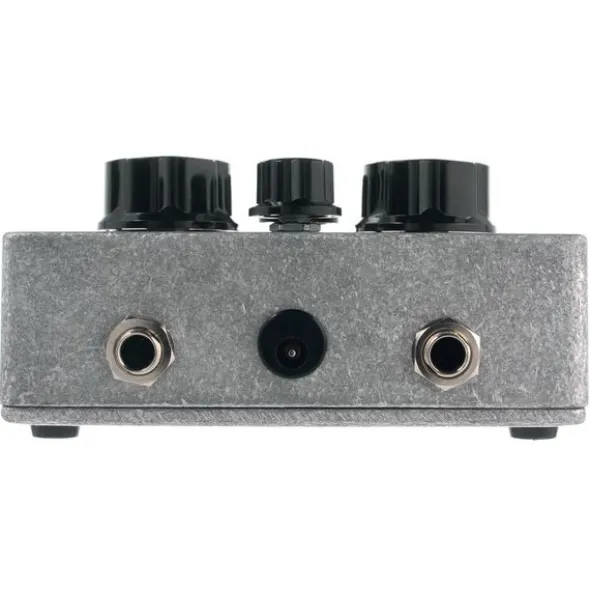 Death by Audio Bass War - Fuzz