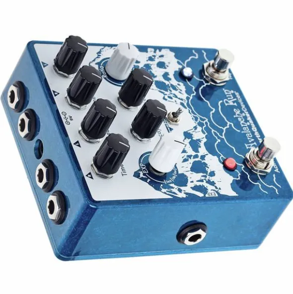 EarthQuaker Devices Avalanche Run V2