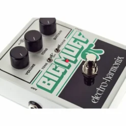 Electro Harmonix Big Muff Pi w. Tone Wicker