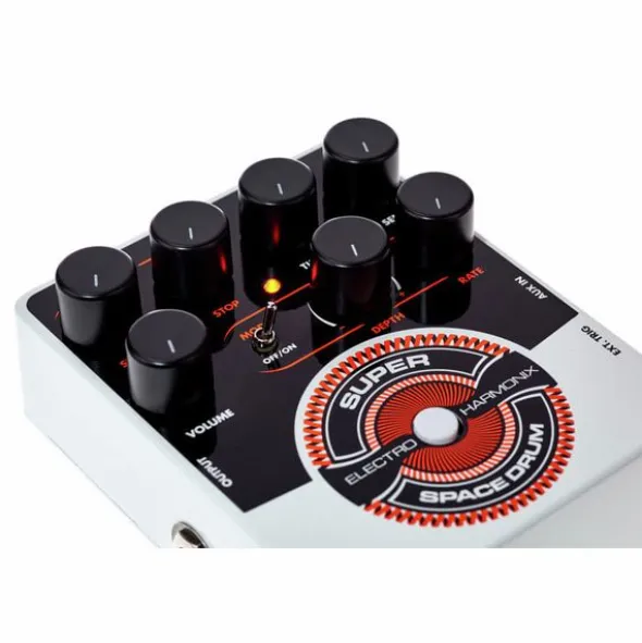 Electro Harmonix Super Space Drum
