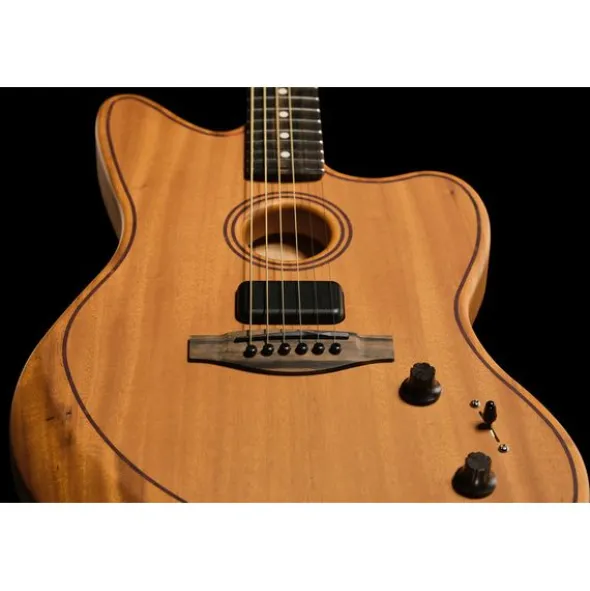 Fender AM Acoustasonic Jazzm. Mah NAT