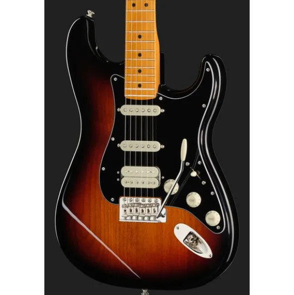 Fender Am Pro Clsc Strat HSS MN 3TS