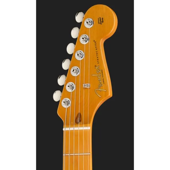 Fender Am Pro Clsc Strat HSS MN 3TS