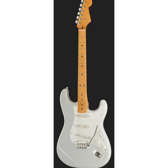 Fender Am Ultra II Strat MN AVL