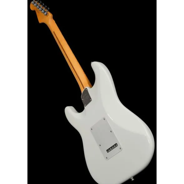 Fender Am Ultra II Strat MN AVL