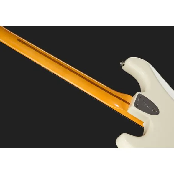Fender AV II 73 Strat RW OLY