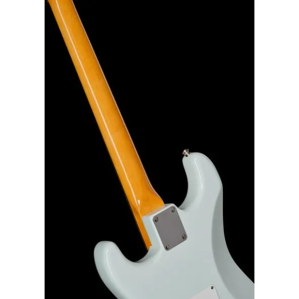 Fender AV II 65 Strat RW SNB
