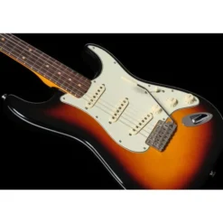 Fender AV II 61 STRAT RW WT3TB