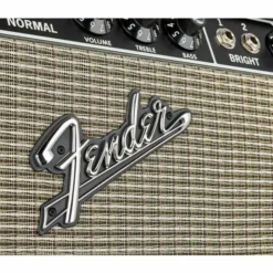 Fender 64 Custom Deluxe Reverb