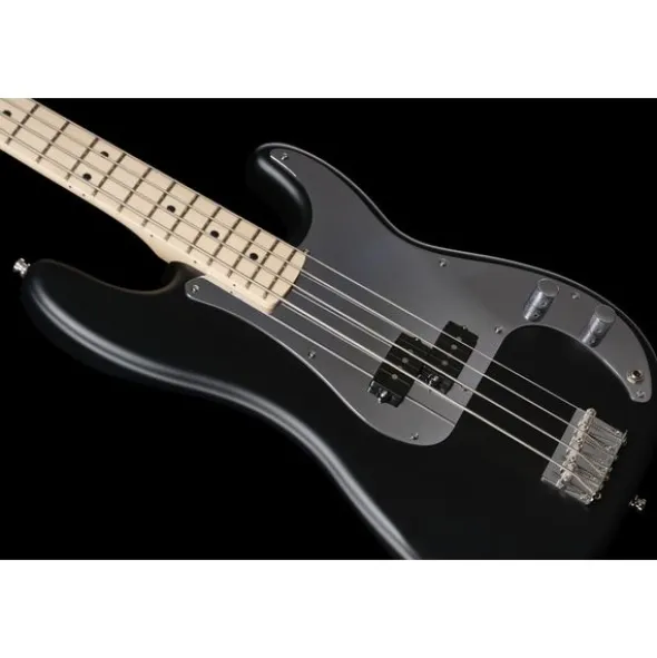 Fender LTD 50th Steve Harris P-Bass B