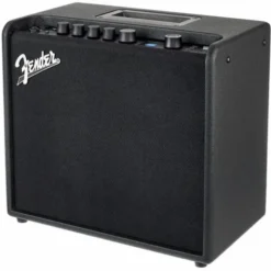 Fender Mustang LT25