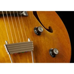 Godin 5th Ave Jumbo P90 Harvest Gold