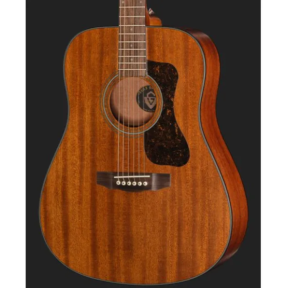 Guild D-320 Nat