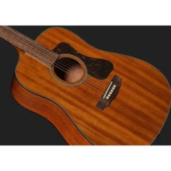 Guild D-320 Nat