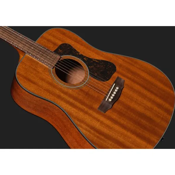 Guild D-320 Nat