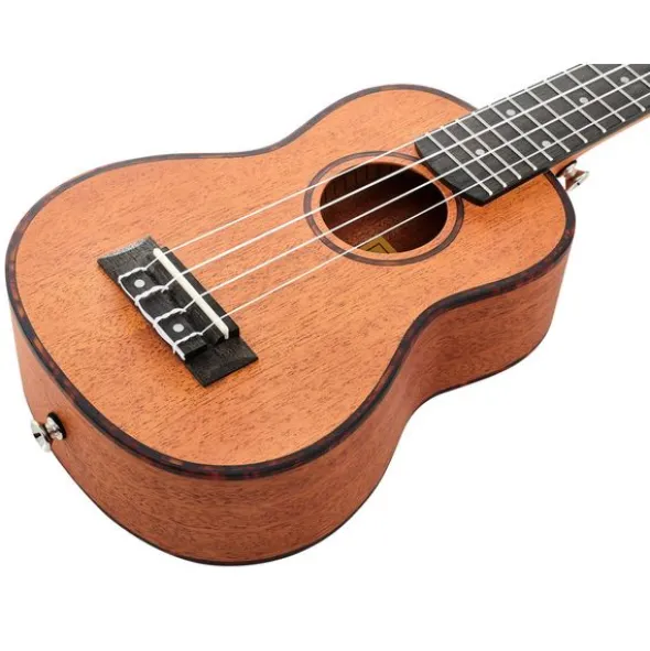 Harley Benton Kahuna DLX Solid Soprano Pack