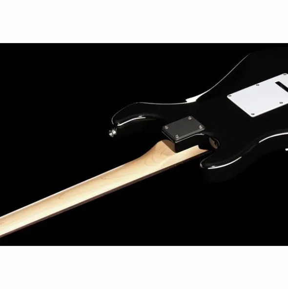 Harley Benton ST-20 BK Standard Serie Bundle