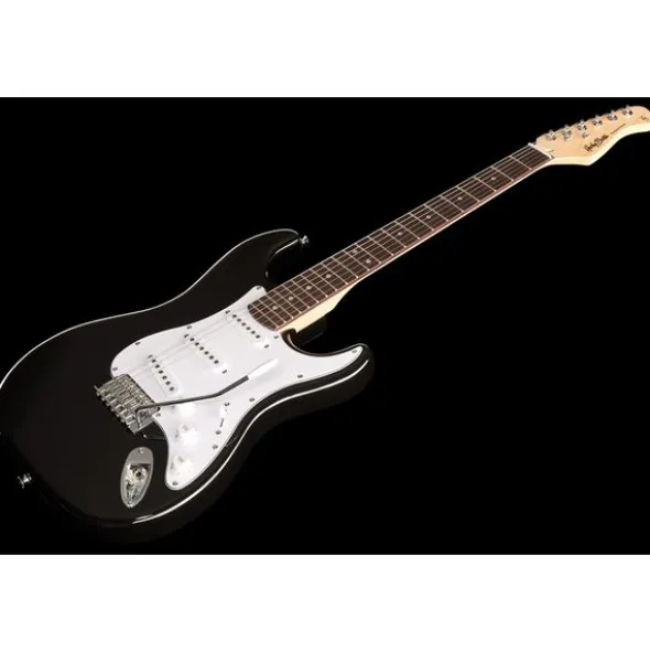 Harley Benton ST-20 BK St. Series Bundle