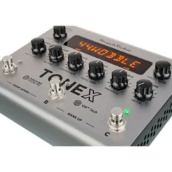 IK Multimedia ToneX Pedal Bass Edition