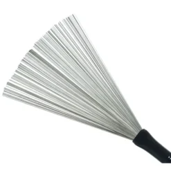 Innovative Percussion WBR-1 Brush Medium
