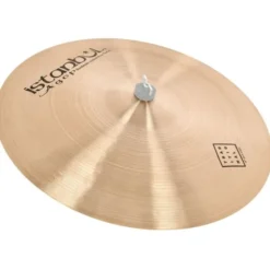 Istanbul Agop 19