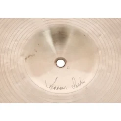 Istanbul Agop 16