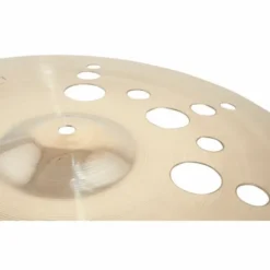 Istanbul Agop 18