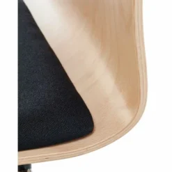 K&M 13410 Stackable Chair