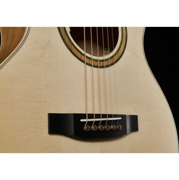 Lakewood A-35 European Wood