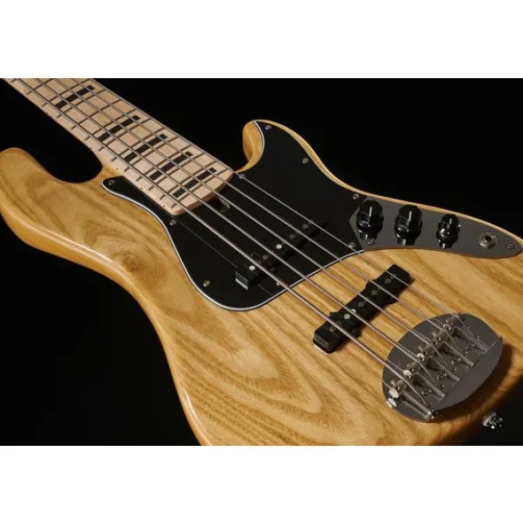 Lakland Skyline Darryl Jones 5 NAT