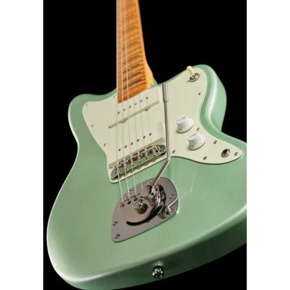 Larry Carlton J5 Sherwood Green Metallic