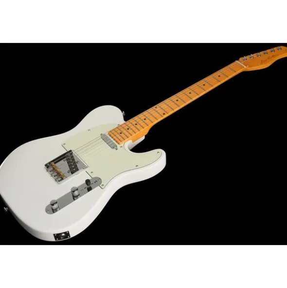 Larry Carlton T7 White New Gen