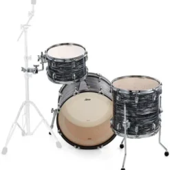 Ludwig Classic Maple Downbeat Black O