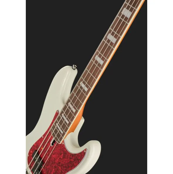 Marcus Miller P7 4 New Gen Antique White
