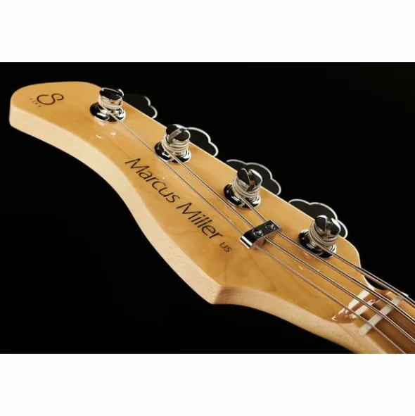 Marcus Miller U5 TS MN Short LH
