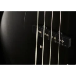 Marcus Miller V3P-4 BKS