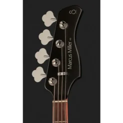 Marcus Miller V3P-4 BKS