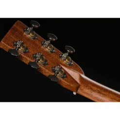 Martin Guitar 00028