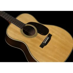 Martin Guitar 00028