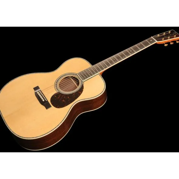 Martin Guitar 00042