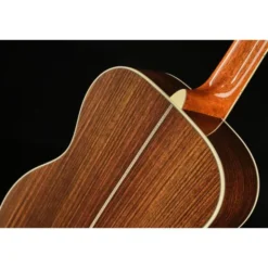 Martin Guitar 00042
