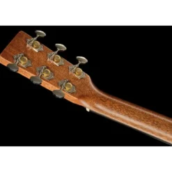 Martin Guitar 00018