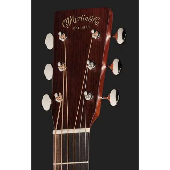 Martin Guitar D17