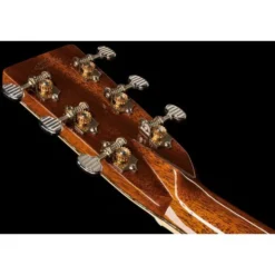 Martin Guitar D-200 Deluxe