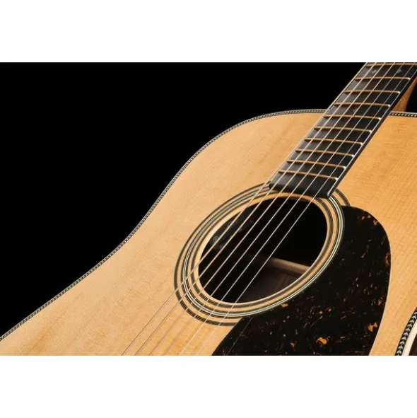 Martin Guitar D-28E Modern Deluxe