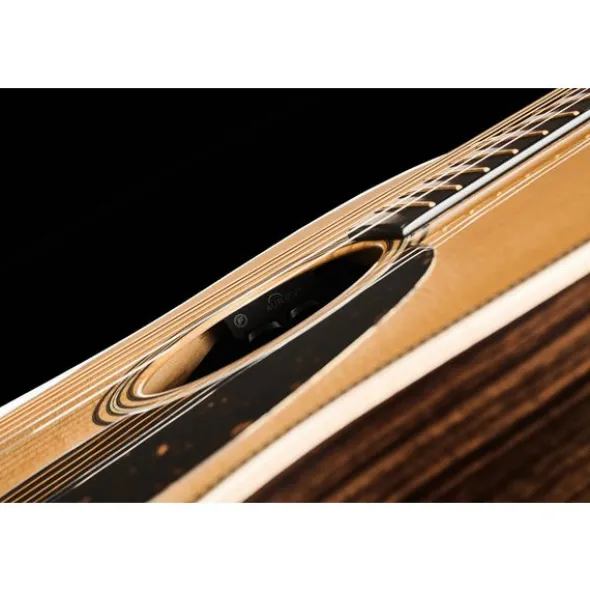 Martin Guitar D-28E Modern Deluxe