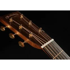 Martin Guitar D-28 Modern Deluxe