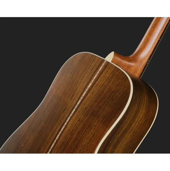 Martin Guitar D-28 Satin